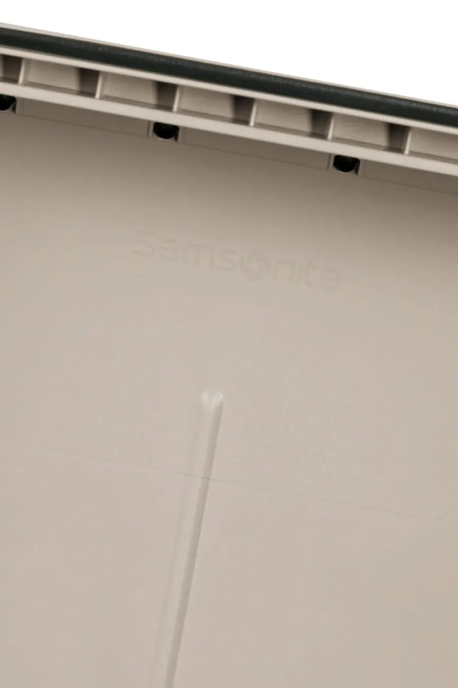 Samsonite ESSENS Чемодан дорожный 69/30 M sand stone